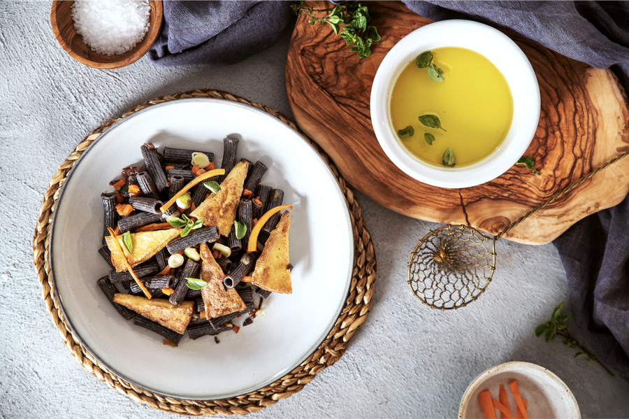 Black Bean Sedanini with Tempeh Pasta